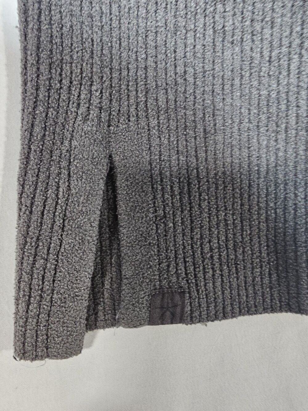 BAREFOOT DREAMS CozyChic Ultra Lite Slim Slit Ribbed Knit Pants Gray Medium EUC - Picture 10 of 10